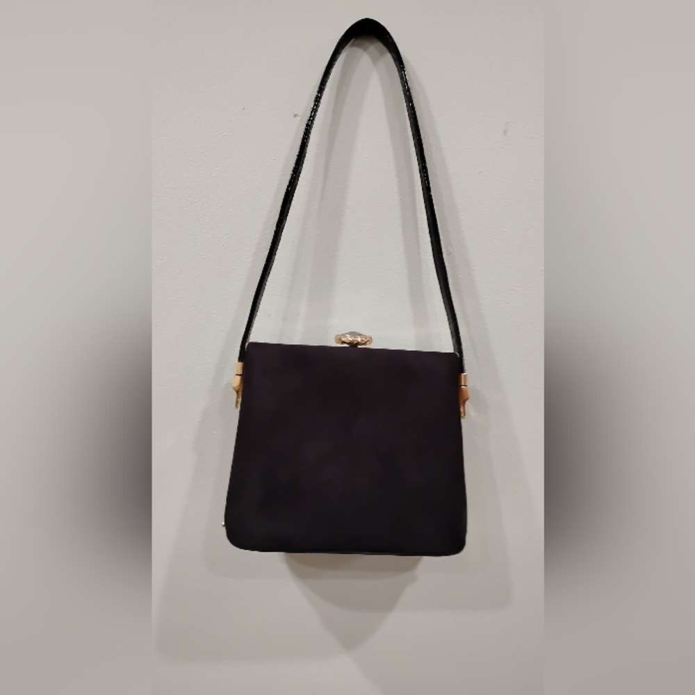 VINTAGE BLACK PATENT BAG